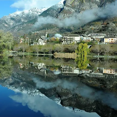 Residence Les Bords Du Lac Le Lauzet-Ubaye Exterior photo